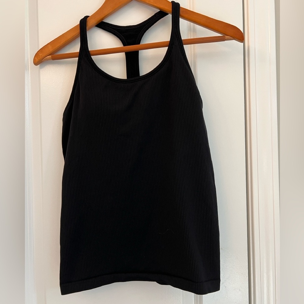 Athleta Renew Built-in Bra tank A-C. Black size M. Worn once.